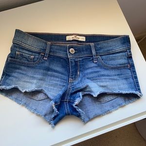 Hollister Women’s Denim Shorts Size 1 W 25